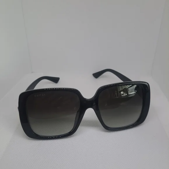 Gucci Black Square Oversized Sunglasses - Picture 5 of 14